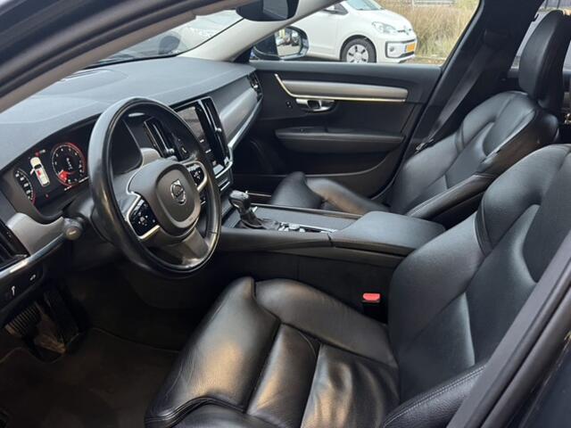 Volvo V90 2.0 T4 Momentum Pro AUT. | PANO | MEMORY | 18'' | TREKHAAK
