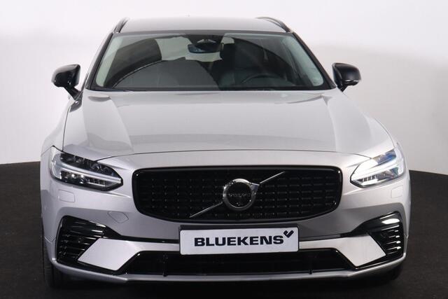 Volvo V90 T6 Recharge AWD Plus Dark - IntelliSafe Assist & Surround - 360º Camera - Harman/Kardon audio - Adaptieve LED koplampen - Verwarmde voorstoelen, stuur & achterbank - Parkeersensoren voor & achter - Elektr. bedienb. voorstoelen met geheugen - Extra getint 