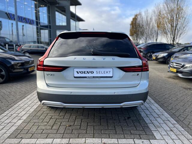 Volvo V90 Cross Country 2.0 B6 AWD Pro