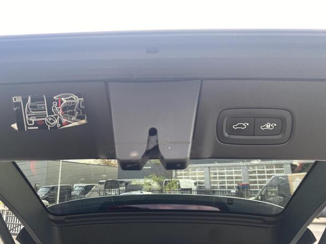 Volvo V90 Cross Country 2.0 T5 AWD Pano/acc/cam/thk/leder