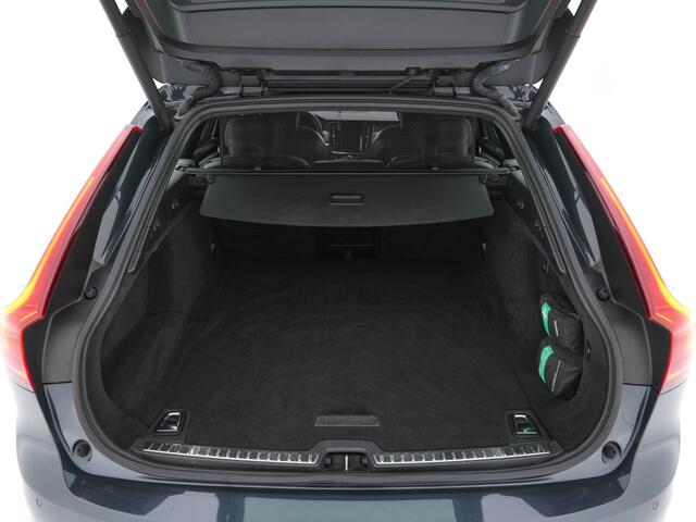 Volvo V90 2.0 D4 R-Design (INCL-BTW) LEATHER-FABRIC | DIGI-COCKPIT | FULL-LED | HEATED-SPORTSEATS | LANE-ASSIST | NAVI-FULLMAP | CAMERA | DAB+ | PRIVACY-GLASS | ECC | PDC | TOWBAR | 19''ALU*