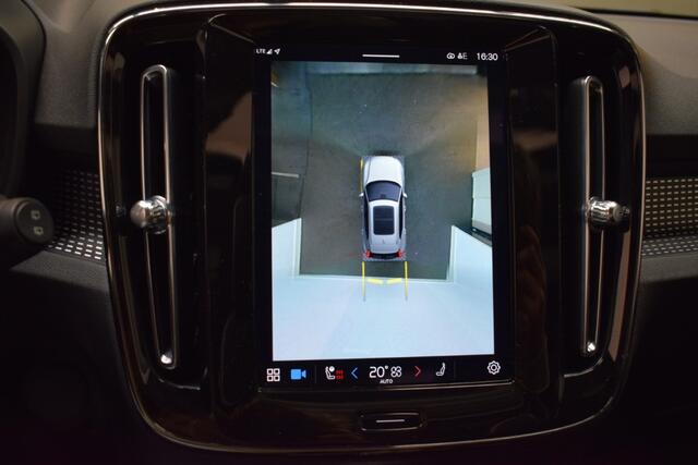 Volvo XC40 Recharge P8 AWD R-Design 408 pk Sunroof/ Trekhaak 1500kg/ Harman Kardon/ 360 Cam/ Stuur en Stoelverw.