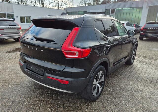 Volvo XC40 1.5 T4 Recharge Inscription Expression LED Camera Stoelverwarming Stuurverwarming 18 Inch