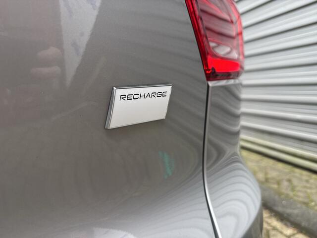 Volvo XC40 Single Motor Extended Range Plus 82 kWh / uit voorraad leverbaar / Speciale showroom aanbieding / ¤ 7392 voordeel /