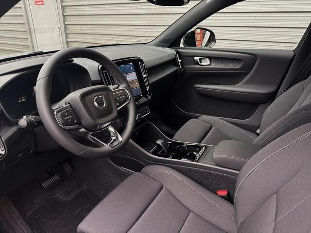 Volvo XC40 Single Motor Extended Range Plus 82 kWh / uit voorraad leverbaar / Speciale showroom aanbieding / ¤ 7392 voordeel /