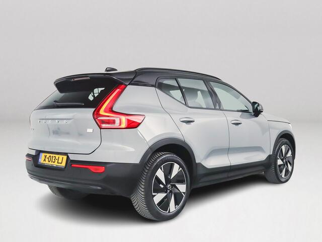 Volvo XC40 Single Motor Plus 69 kWh | Stoel- en stuurverwarming | Parkeercamera