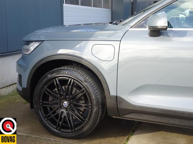 Volvo XC40 1.5 T4 Recharge Momentum pro