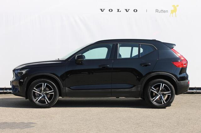 Volvo XC40 B4 211PK Automaat Plus Dark Adaptieve Cruise Control / Semi elektrisch wegklapbare trekhaak / Verwarmbare voorruit / Google Infotainment / Blis / Parkeersensoren voor en achter met parkeercamera