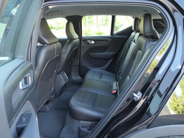 Volvo XC40 T3 AUT Inscription 12MND garantie / Harman Kardon / Camera / Apple carplay & Android auto