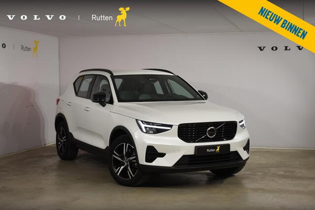 Volvo XC40 B4 211PK Automaat Plus Dark / Adaptieve Cruisecontrol / Parkeersensoren / Stoelverwarming / Stuurverwarming / Elektrische Stoelen / Trekhaak /