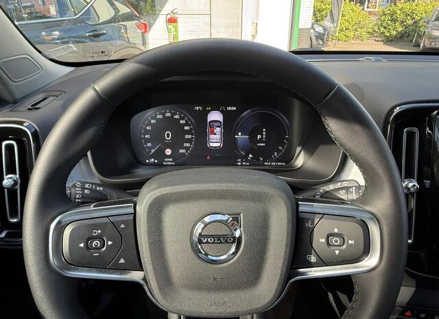 Volvo XC40 1.5 T4 Recharge Inscription Expr. |Adapt.Cruise|DAB|Keyless|