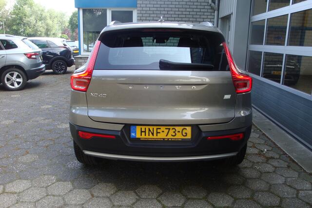 Volvo XC40 1.5 T5 Recharge R-Design-PHEV