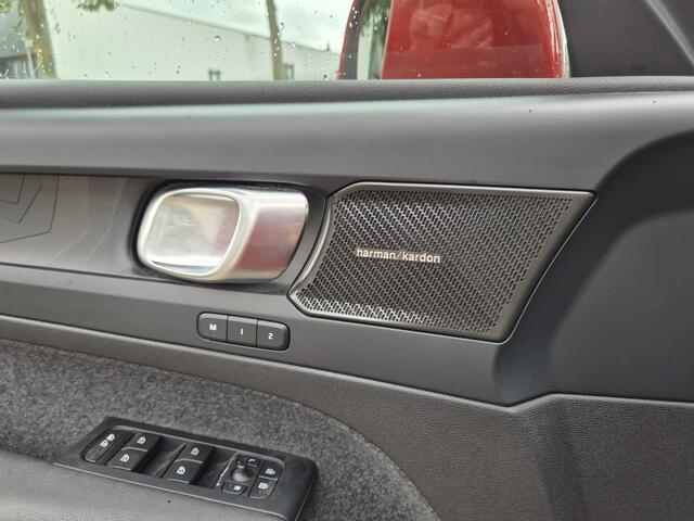 Volvo XC40 1.5 T5 Plug-in hybrid Ultimate Bright Panodak/Leder/AdaptiveCruise/Camera etc.