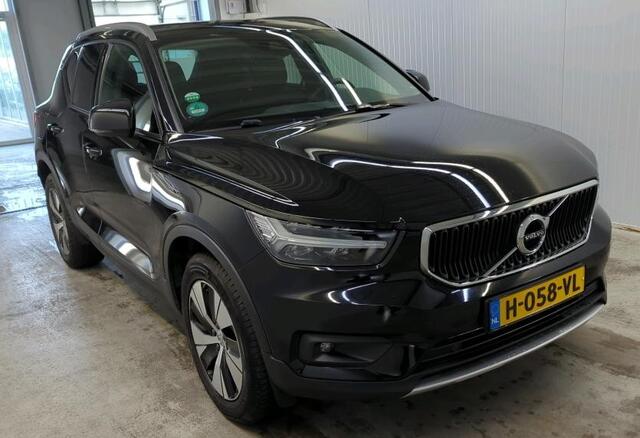 Volvo XC40 1.5 T5 Recharge 262 pk Momentum Pro Panoramadak Camera Parkeersensoren Navigatie Led Koplampen Plug In Hybride NL Auto 1e Eigenaar Lage Kilometerstand
