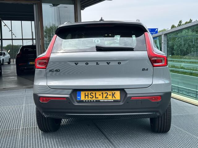 Volvo XC40 2.0 B4 Plus Black Edition Mild hybrid, Automaat, Leder/nubuck bekleding, Stoelverwarming, Stuurverwarming, 20 inch wielen