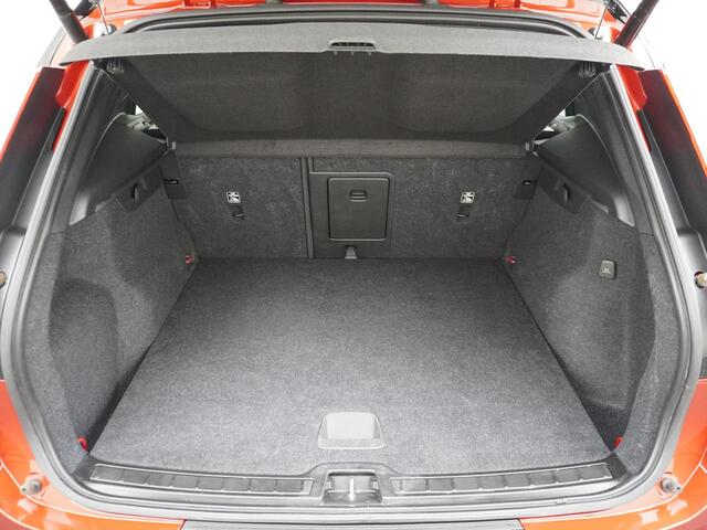 Volvo XC40 1.5 T4 Recharge R-Design Volvo XC40 1.5 T4 Recharge Inscription