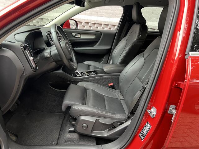 Volvo XC40 1.5 T4 Recharge Inscription leer Navigatie Carplay