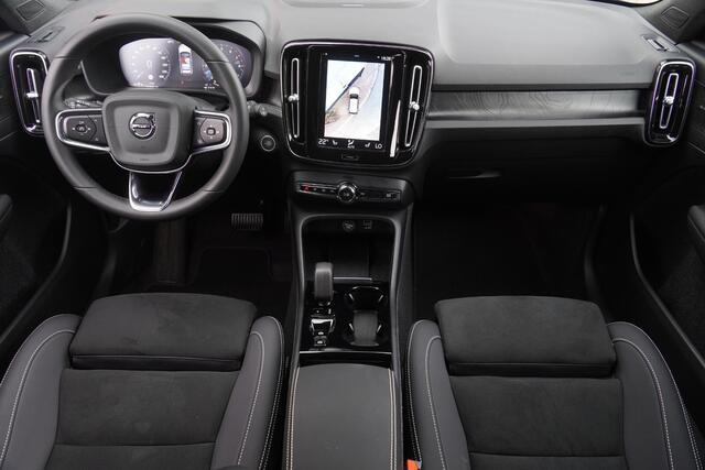 Volvo XC40 1.5 T5 Plug-in hybrid Plus Dark