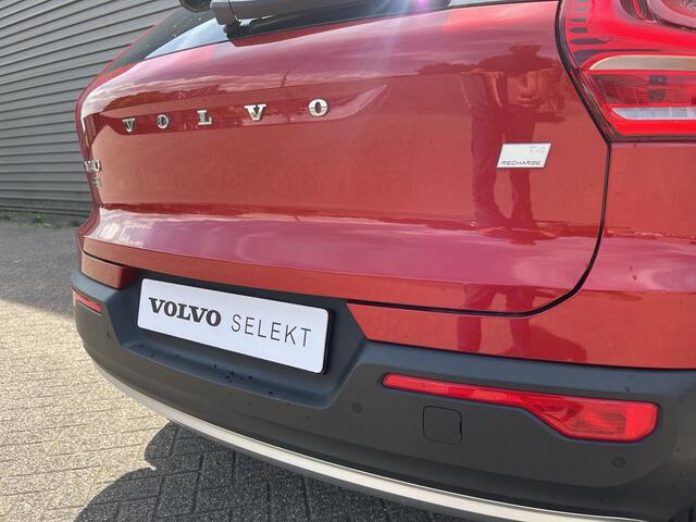 Volvo XC40 1.5 T4 Recharge Inscription Expression / achteruitrijcamera / BLIS / stoel & stuurverwarming /