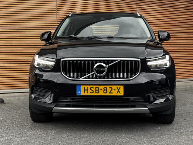 Volvo XC40 1.5 T4 Recharge Inscription Expression PDC v+a / Navigatie / Camera / Carplay / 18 "lm velg