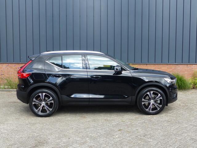 Volvo XC40 T4 Recharge Inscription Expression
