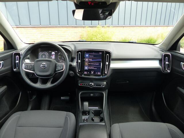 Volvo XC40 T4 Recharge Inscription Expression