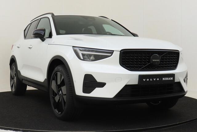 Volvo XC40 B4 (M-HYBRID) PLUS BLACK EDITION -PANO.DAK|HARMAN/KARDON|360°CAM|POWER-SEATS|20"|PRIVACY.GLAS