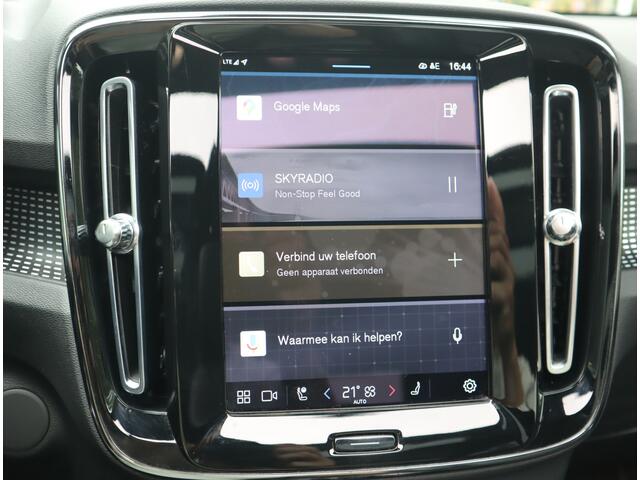 Volvo XC40 Recharge P8 AWD R-Design / SOH 92%