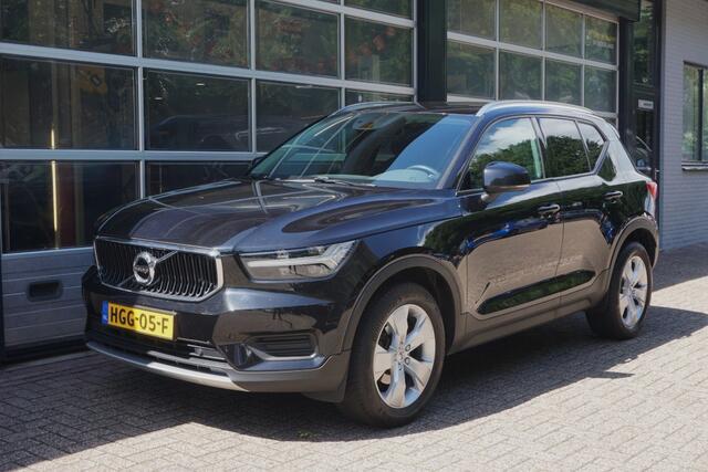 Volvo XC40 1.5 T3 Momentum Business