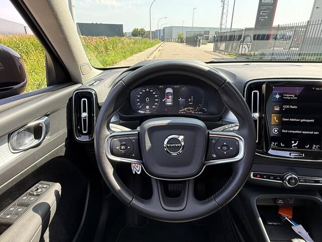 Volvo XC40 1.5 T4 Recharge Inscription Expression Panoramadak / Nette auto.