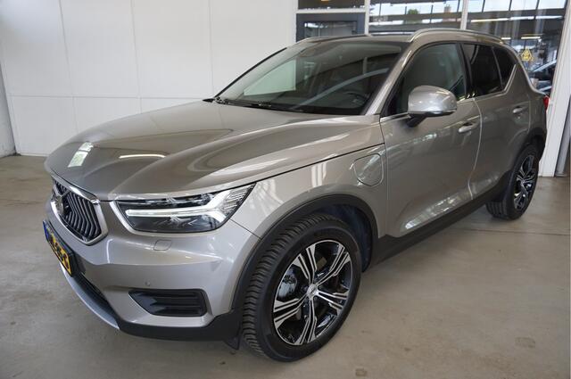 Volvo XC40 1.5 T4 Inscription Leder Pilot-Assist Navi Camera