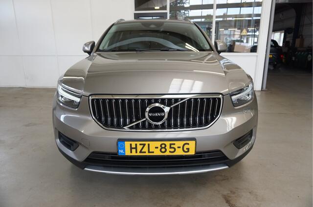 Volvo XC40 1.5 T4 Inscription Leder Pilot-Assist Navi Camera