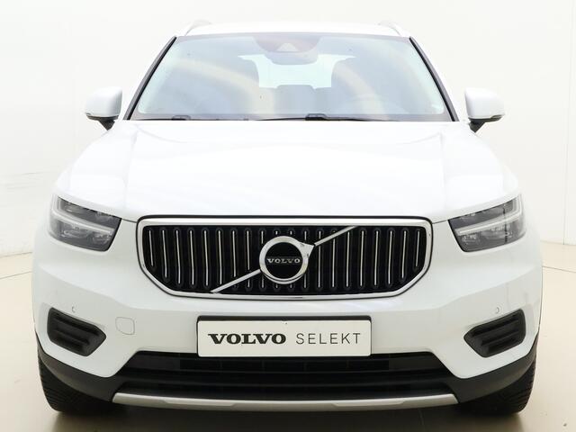 Volvo XC40 T4 211pk Inscription / Leder / BLIS / Adaptieve cruise / Stoel-Stuur verwarming / 19 inch / PDC camera.