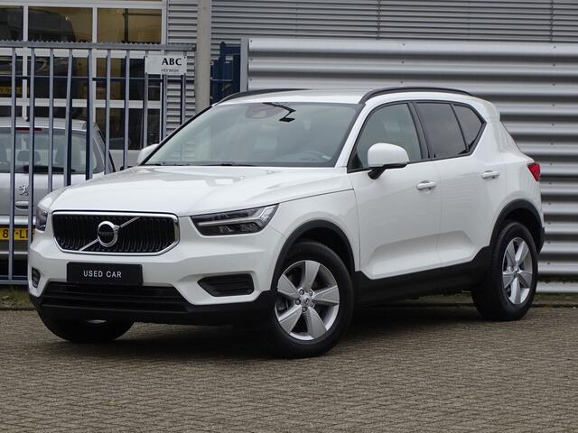 Volvo XC40 T4 Momentum 190PK | Automaat | Navigatie