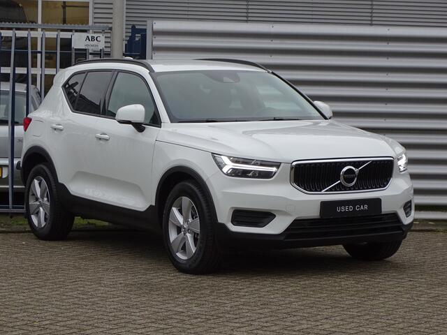 Volvo XC40 T4 Momentum 190PK | Automaat | Navigatie