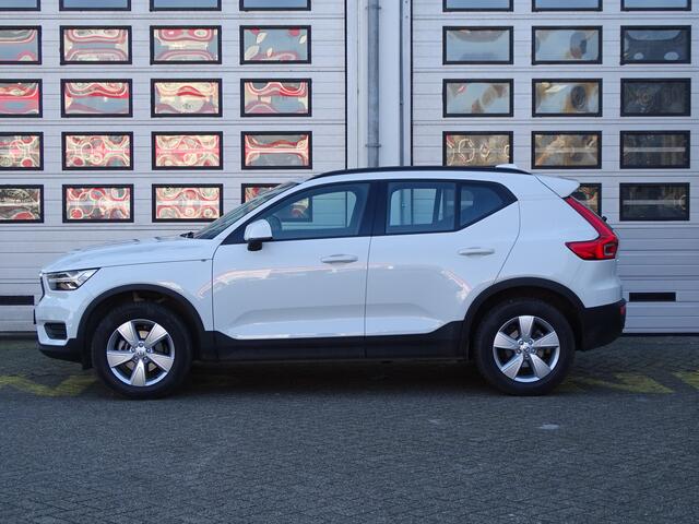 Volvo XC40 T3 Momentum | Navi | PDC
