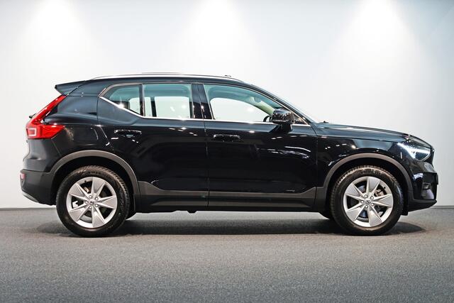 Volvo XC40 2.0 B3 Plus Bright ? PANO ? 360 CAMERA ? TREKHAAK ? APP CONNECT ? H&K
