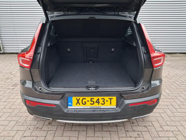 Volvo XC40 2.0!! T4 Inscription Automaat met Schuif/kanteldak! | Clima | Cruise | Vol lederen bekleding! | Navigatie | Memory chairs | RIJKLAARPRIJS INCL 12 MAANDEN GARANTIE EN BEURT