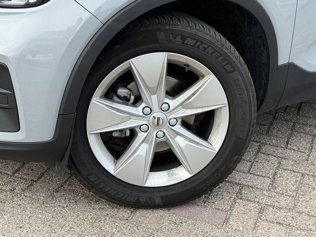 Volvo XC40 T2 Core Aut. | Nieuw Binnen | LED | Climate | Navigatie | Zitting verlengers | Keyless Entry + Start