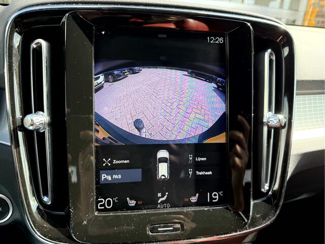 Volvo XC40 1.5 T3 Momentum Pro Panoramadak, Trekhaak, Camera