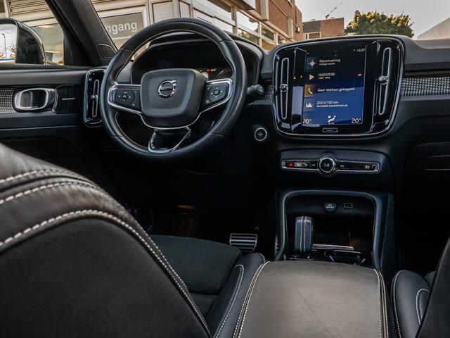 Volvo XC40 1.5 T5 Twin Engine R-Design PANO HARMAN KARDON CAMERA TREKHAAK 19 INCH STANDKACHEL
