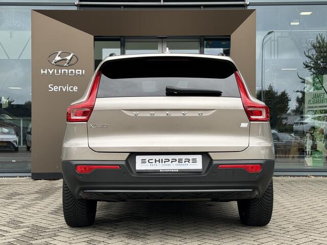 Volvo XC40 1.5 T4 Plus Dark | 360 Camera | Navigatie |