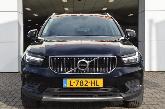 Volvo XC40 1.5 T4 Recharge Inscription Pilot Assist | a.Camera | Carplay | Stuur + Stoelverwarming | Dodehoeksensor | Bordenherkenning NL Auto!