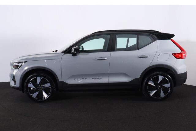 Volvo XC40 Single Motor Extended Range Plus 82 kWh - IntelliSafe Assist & Surround - Parkeercamera - Verwarmde voorstoelen & stuur - Parkeersensoren voor & achter - Draadloze tel. lader - Extra getint glas - 19' LMV met all season banden
