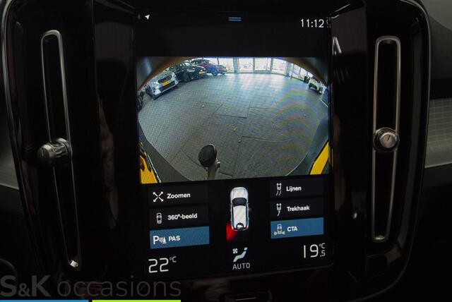 Volvo XC40 1.5 T4 Recharge BLIs 360 Trekhaak