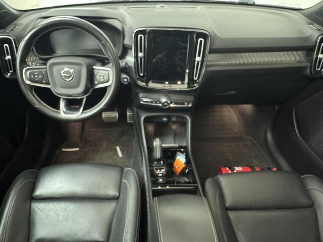 Volvo XC40 1.5 T5 Recharge Inscription | Navigatie | Adaptieve cruise control | Panoramadak | Camera | Trekhaak wegklapbaar |