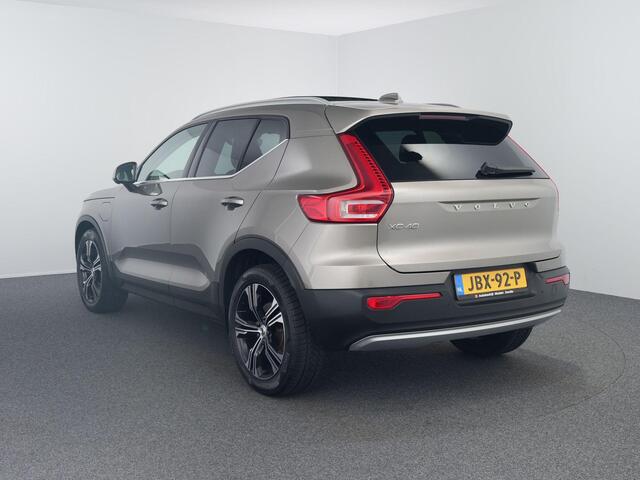 Volvo XC40 1.5 T4 Recharge Inscription Expression | BLIS | Pano | H&K | 360 Camera | Leer |
