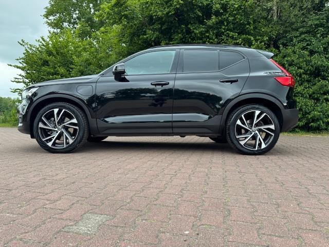 Volvo XC40 1.5 T5 RECHARGE R-DESIGN/PANO/LED/20INCH