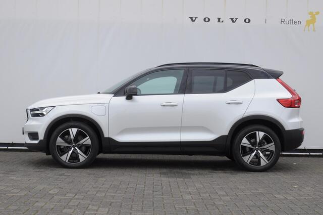 Volvo XC40 T4 211PK Automaat Recharge R-Design / Cruise control / leder met alcantara / elektrische achterklep / keyless entry / Apple carplay / Parkeersensoren met camera / getinte ramen /