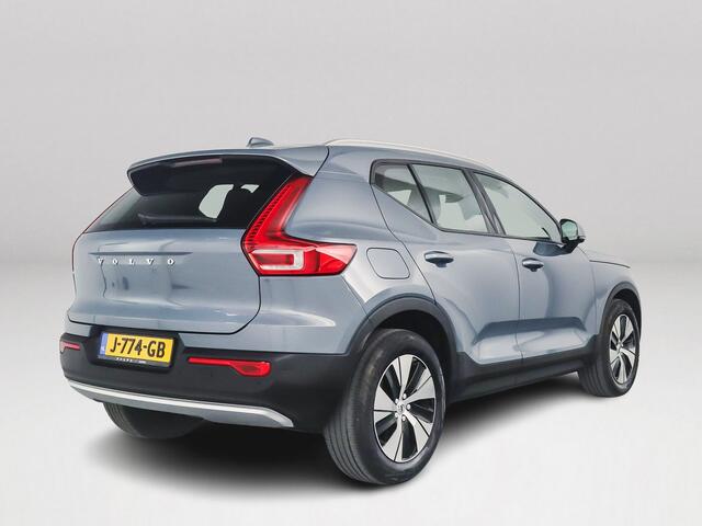 Volvo XC40 T4 Momentum Pro | Parkeercamera | Harman Kardon | Stoelverwarming | Trekhaak